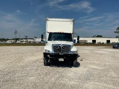 Used 2020 International MV Box Truck with Liftgate for sale #356143 - photo 2