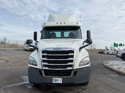 Used 2020 Freightliner Cascadia Detroit DD13 Semi Truck for sale #356290 - photo 2