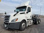 Used 2020 Freightliner Cascadia Detroit DD13 Semi Truck for sale #356290 - photo 3
