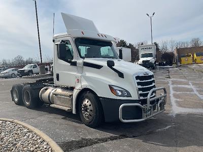 Used 2020 Freightliner Cascadia Detroit DD13 Semi Truck for sale #356291 - photo 1
