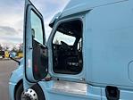 Used 2020 Freightliner Cascadia Detroit DD15AT Semi Truck with Sleeper Cab for sale #356391 - photo 9