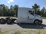 Used 2020 Freightliner Cascadia Detroit DD15AT Semi Truck with Sleeper Cab for sale #356673 - photo 8