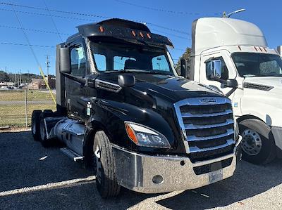 Used 2020 Freightliner Cascadia Detroit DD15AT Semi Truck for sale #356749 - photo 1