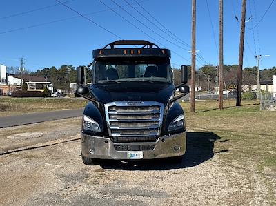 Used 2020 Freightliner Cascadia Detroit DD15AT Semi Truck for sale #356749 - photo 2