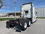 Used 2020 Freightliner Cascadia Detroit DD15AT Semi Truck with Sleeper Cab for sale #356864 - photo 7