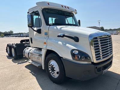 Used 2020 Freightliner Cascadia Detroit DD13 Semi Truck for sale #356969 - photo 1