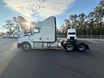 Used 2020 Freightliner Cascadia Detroit DD15AT Semi Truck with Sleeper Cab for sale #357044 - photo 4