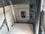 Used 2020 Freightliner Cascadia Detroit DD15AT Semi Truck with Sleeper Cab for sale #357045 - photo 18