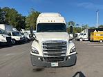 Used 2020 Freightliner Cascadia Detroit DD15AT Semi Truck with Sleeper Cab for sale #357045 - photo 2