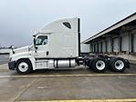 Used 2020 Freightliner Cascadia Detroit DD13 Semi Truck with Sleeper Cab for sale #357194 - photo 4