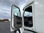 Used 2020 Freightliner Cascadia Detroit DD13 Semi Truck with Sleeper Cab for sale #357194 - photo 9