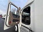 Used 2020 Freightliner Cascadia Detroit DD13 Semi Truck with Sleeper Cab for sale #357197 - photo 9