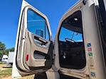 Used 2018 Freightliner Cascadia Sleeper Cab Morgan Truck Body Flatbed Truck for sale #357320 - photo 11