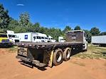 Used 2018 Freightliner Cascadia Sleeper Cab Morgan Truck Body Flatbed Truck for sale #357320 - photo 8