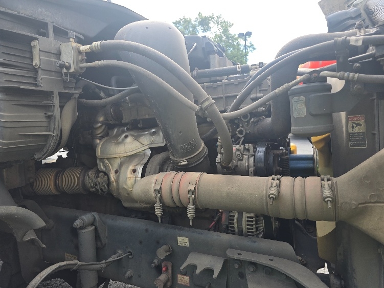 Used 2018 Freightliner Cascadia - photo 21