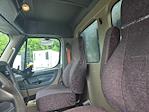 Used 2018 Freightliner Cascadia Sleeper Cab Morgan Truck Body Flatbed Truck for sale #357326 - photo 15
