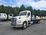 Used 2018 Freightliner Cascadia Sleeper Cab Morgan Truck Body Flatbed Truck for sale #357326 - photo 3