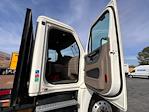 Used 2018 Freightliner Cascadia Day Cab Flatbed Truck for sale #357327 - photo 19