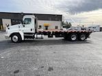 Used 2018 Freightliner Cascadia Day Cab Flatbed Truck for sale #357327 - photo 4