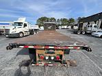 Used 2018 Freightliner Cascadia Day Cab Flatbed Truck for sale #357327 - photo 9