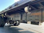 Used 2018 Freightliner Cascadia Day Cab Morgan Truck Body Flatbed Truck for sale #357330 - photo 10