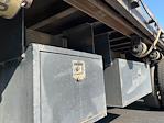 Used 2018 Freightliner Cascadia Day Cab Morgan Truck Body Flatbed Truck for sale #357330 - photo 5