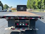 Used 2018 Freightliner Cascadia Day Cab Morgan Truck Body Flatbed Truck for sale #357330 - photo 7