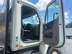 Used 2018 Freightliner Cascadia Sleeper Cab Morgan Truck Body Flatbed Truck for sale #357335 - photo 18