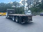 Used 2018 Freightliner Cascadia Sleeper Cab Morgan Truck Body Flatbed Truck for sale #357335 - photo 6