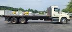 Used 2018 Freightliner Cascadia Sleeper Cab Morgan Truck Body Flatbed Truck for sale #357337 - photo 15