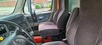 Used 2018 Freightliner Cascadia Sleeper Cab Morgan Truck Body Flatbed Truck for sale #357337 - photo 19