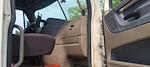 Used 2018 Freightliner Cascadia Sleeper Cab Morgan Truck Body Flatbed Truck for sale #357337 - photo 20