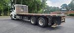 Used 2018 Freightliner Cascadia Sleeper Cab Morgan Truck Body Flatbed Truck for sale #357337 - photo 6