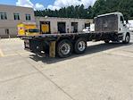 Used 2018 Freightliner Cascadia Day Cab Morgan Truck Body Flatbed Truck for sale #357338 - photo 9