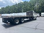 Used 2018 Freightliner Cascadia Sleeper Cab Morgan Truck Body Flatbed Truck for sale #357339 - photo 9