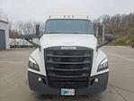 Used 2020 Freightliner Cascadia Detroit DD15AT Semi Truck with Sleeper Cab for sale #359143 - photo 2