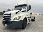 Used 2020 Freightliner Cascadia Detroit DD13 Semi Truck for sale #359236 - photo 3