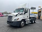 Used 2020 Freightliner Cascadia Detroit DD13 Semi Truck for sale #359311 - photo 3