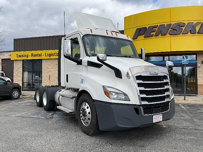 Used 2020 Freightliner Cascadia Detroit DD13 Semi Truck for sale #359312 - photo 1