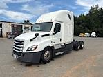Used 2021 Freightliner Cascadia Detroit DD15AT Semi Truck with Sleeper Cab for sale #359384 - photo 3