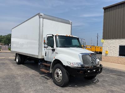 Used 2020 International MV Box Truck for sale #359716 - photo 1