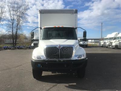 Used 2020 International MV Box Truck with Liftgate for sale #359748 - photo 2