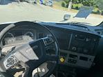 Used 2020 Freightliner Cascadia Detroit DD15AT Semi Truck with Sleeper Cab for sale #360181 - photo 11