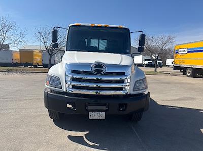 Used 2020 Hino 268A - photo 1