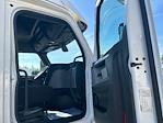 Used 2020 Freightliner Cascadia Detroit DD15AT Semi Truck with Sleeper Cab for sale #360391 - photo 13