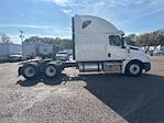 Used 2020 Freightliner Cascadia Detroit DD15AT Semi Truck with Sleeper Cab for sale #360391 - photo 8