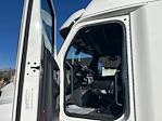 Used 2020 Freightliner Cascadia Detroit DD15AT Semi Truck with Sleeper Cab for sale #360394 - photo 9