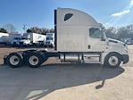 Used 2020 Freightliner Cascadia Detroit DD15AT Semi Truck with Sleeper Cab for sale #360399 - photo 8
