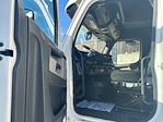 Used 2020 Freightliner Cascadia Detroit DD15AT Semi Truck with Sleeper Cab for sale #360399 - photo 9