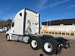 Used 2020 Freightliner Cascadia Detroit DD15AT Semi Truck with Sleeper Cab for sale #360400 - photo 5